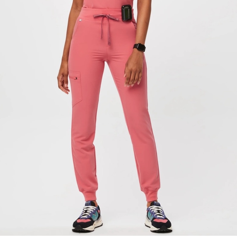 FIGS NWT Zamora high wasted jogger